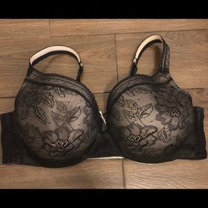 Cacique lace bra, size 44 DD